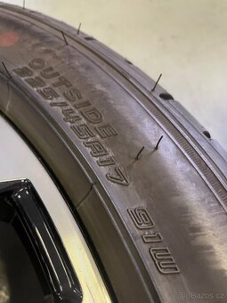 Orig Toyota Corolla r17 + 225/45/17 85-90% - 7