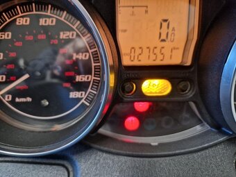 Piaggio MP3 500 LT 12/2011 - 7