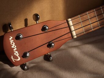 Prodám sopránové ukulele TENSON,nehrané = stav nového - 7