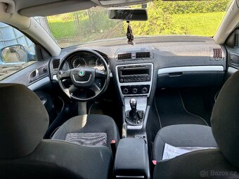 Škoda Octavia II 1.6 TDI - 7