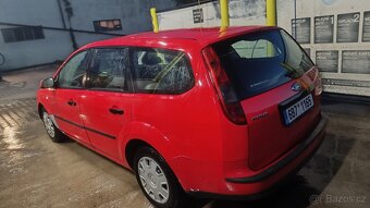 Prodám Ford Focus 1.6tdci 66kw rv2006 - 7
