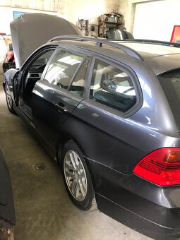 BMW E91 330D / 330XD 170kW a 320d 120kW i 130kW na dily - 7