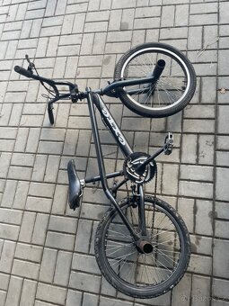 Bmx cerne s pegama - 7