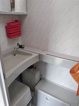 Karavan Knaus, předstan, markýza - 7