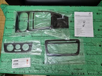 dekor středového panelu design carbon Seat Ibiza (5P, 3P, ST - 7