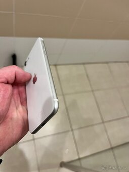 iPhone SE 2020 64GB white - 7