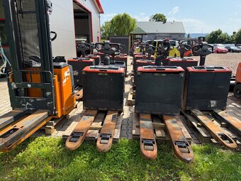 16x nzv Toyota + Still - 7