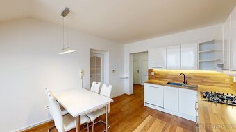 Prodej rodinného domu 202m2 - Dražovice - 7
