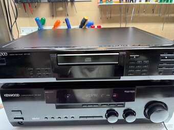 Kenwood receiver KRF-V6010 + CD přehrávač - 7