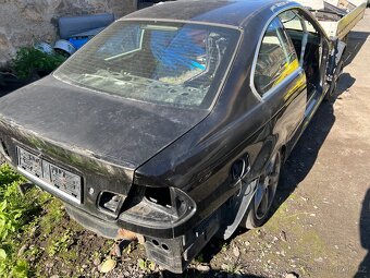 BMW E46 328i manuál - 7