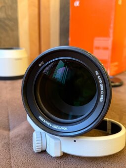 Sony 70-200 mm f/4 OSS zoom objektiv ve velmi dobrém stavu. - 7