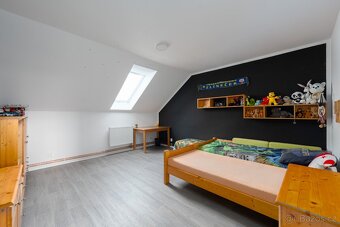 Prodej rodinného domu Zlín - Louky - 7