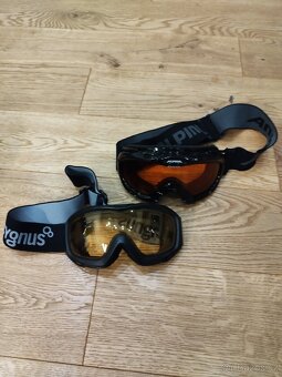 Prodám dětskou lyžařskou helmu - 7