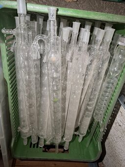 Laboratorní sklo různé - 7