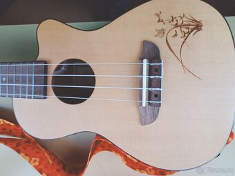 Ukulele Ortega RU5CE - 7
