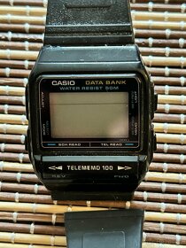 chytré hodinky s databankou CASIO - 7