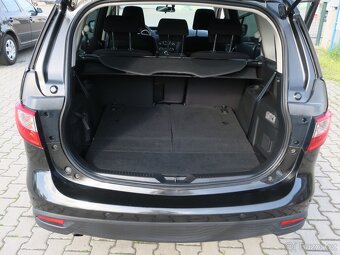 Prodám Mazda 5 1.8 i 16V 7-míst nové STK - 7