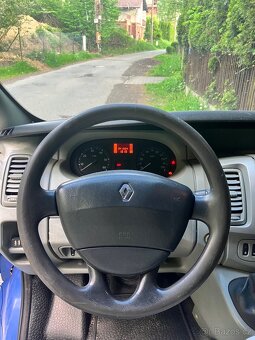 Renault Trafic Passenger 6 míst 2,0dci 84kw spací vestavba - 7