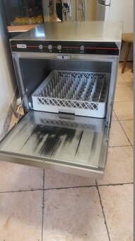Gastro myčka RedFox QQ50TPL, 2016 s odp. čerpadlem. - 7