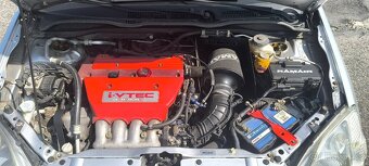 Honda Civic Type-R EP3 - 7