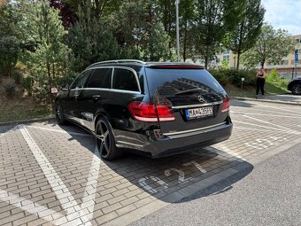Mercedes-Benz E200 BlueTEC - 7