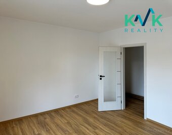 Prodej moderního bytu s dispozicí 3+kk v novostavbě BD, Karl - 7