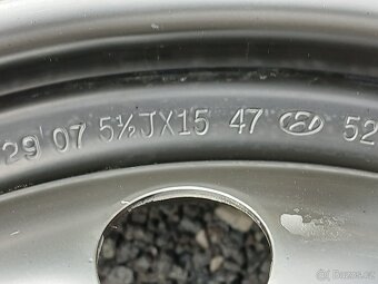 Nové orig plech.disky + poklice Hyundai I30 5,5J 15" ET47 - 7