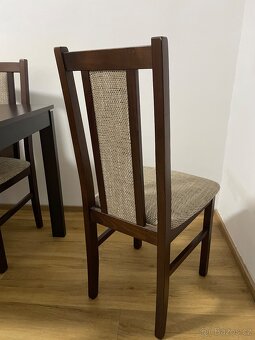 Jídelní stůl z masivu - 7