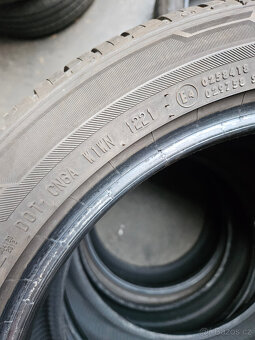 215/50R17 95Y Bravuris 5HM BARUM - 7