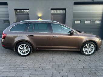 Škoda Octavia combi 2.0 TDi style plus DSG - 7