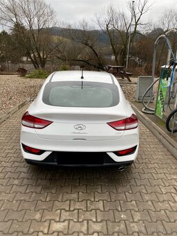 Hyundai i30 fastback - 7