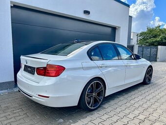 BMW F30 328i 180 KW, SEDAN/AUTOMAT r.2013, SPORT PACKET - 7