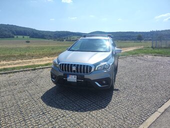 Suzuki SX4 S-CROSS 1,6 diesel 4x4 rok 2017 - 7