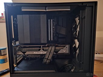 PC s RX 7900 GRE - 7