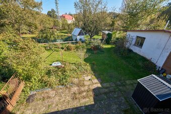 Prodej domu se 2 bytovými jednotkami, garážemi a dílnami - 7