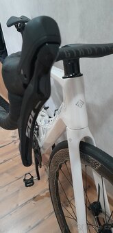 Celokarbonové silniční kolo - 7