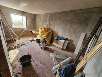 Dům Nová Ves u Pláně, rozlehlý pozemek - 7