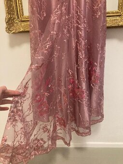 PLESOVÉ KRAJKOVÉ ŠATY ZN. MARYŚ TWE PARIS - NOVÉ-VÝPRODEJ - 7