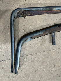 Narazniky  sada BMW  5 E28 predek + zadek - 7