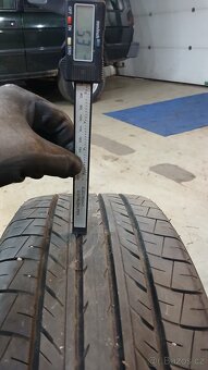 225/55R18 Yokohama Bluearth e70 - 7