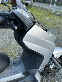 Yamaha x-Max 250 - 7