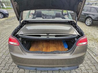 FORD FOCUS 1.6i 16V,74KW,CC,PININFARINA,ALU,CD,PDC. - 7