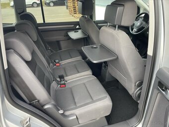 Volkswagen Touran 2,0 TDi 7 MÍSTNÉ Comfortline BlueMotion - 7