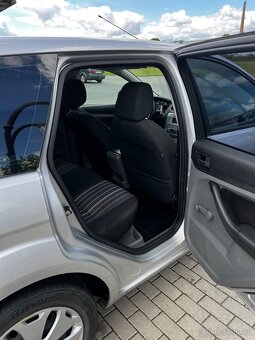 Ford Focus 2.0 TDCI 2009 rok - 7