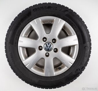 Volkswagen Golf - Originání 15" alu kola - Zimní pneu - 7