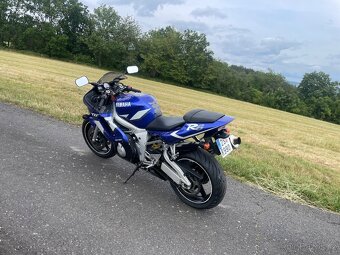 Yamaha r6 2001 - 7