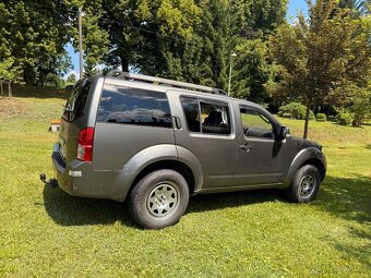 Nissan Pathfinder 2,5DCI - 7