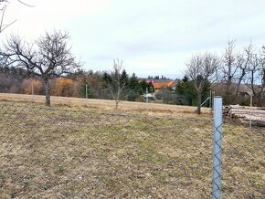 REZERVOVÁNO Pozemek v Klučově - ideální místo pro váš domov - 7