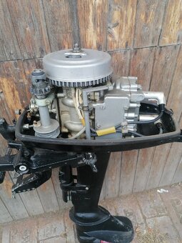 Lodní závěsný motor p - 7