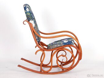 Přečalouněné houpací křeslo THONET, super stav. - 7